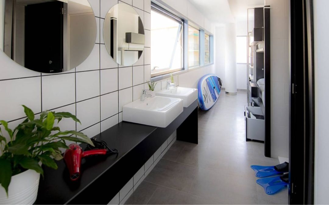 BEA BEACH HOSTEL