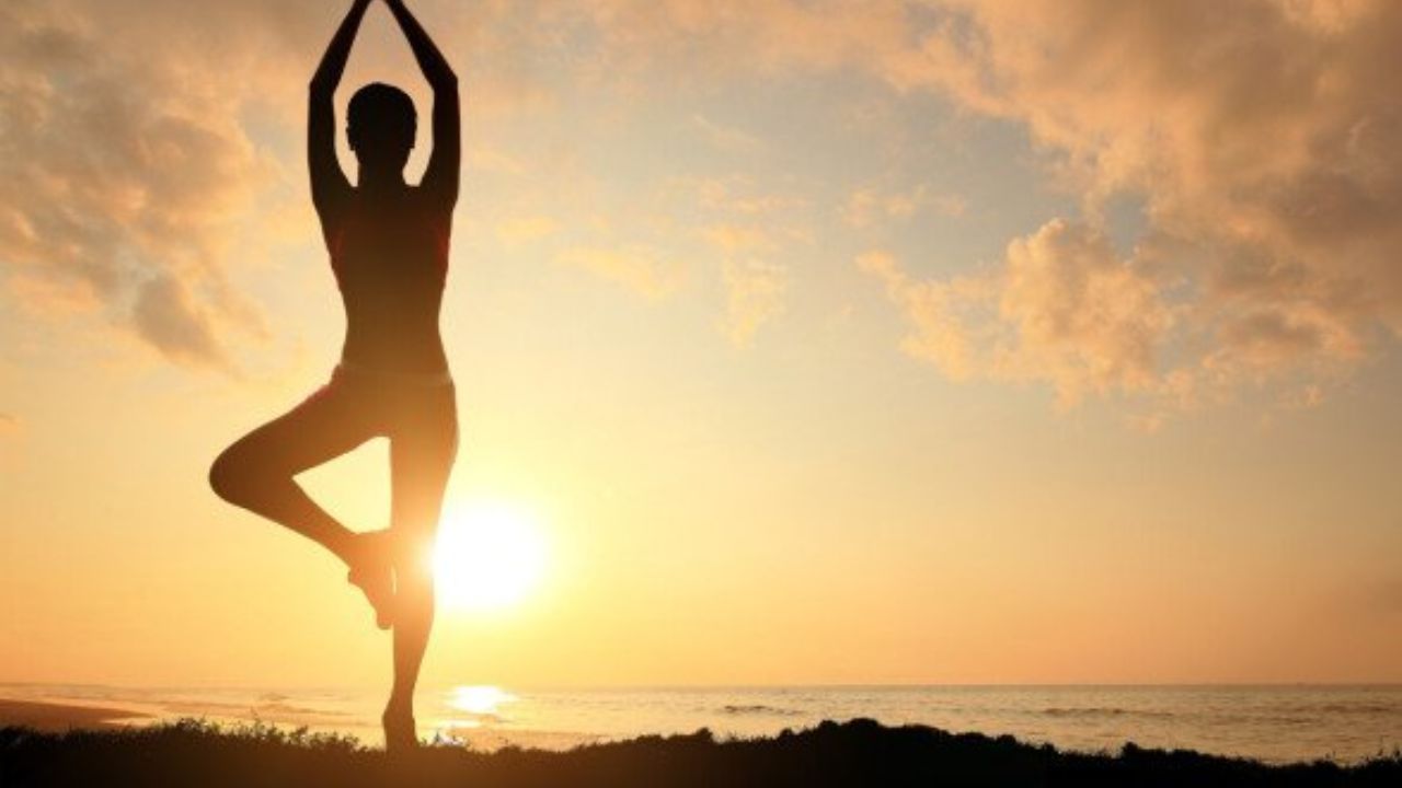 Renueva tu espíritu con yoga en cabo de palos Murcia