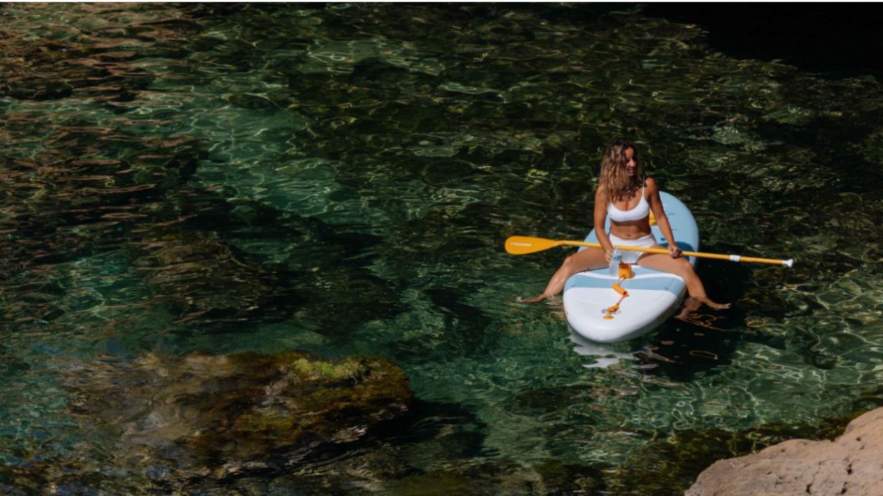 Los Mejores Lugares para Practicar Paddle Surf en la Costa Cálida