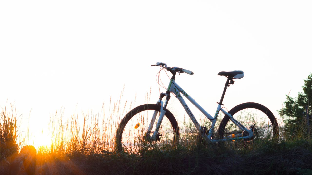 Aventuras en bici por la Costa Cálida para todos los niveles