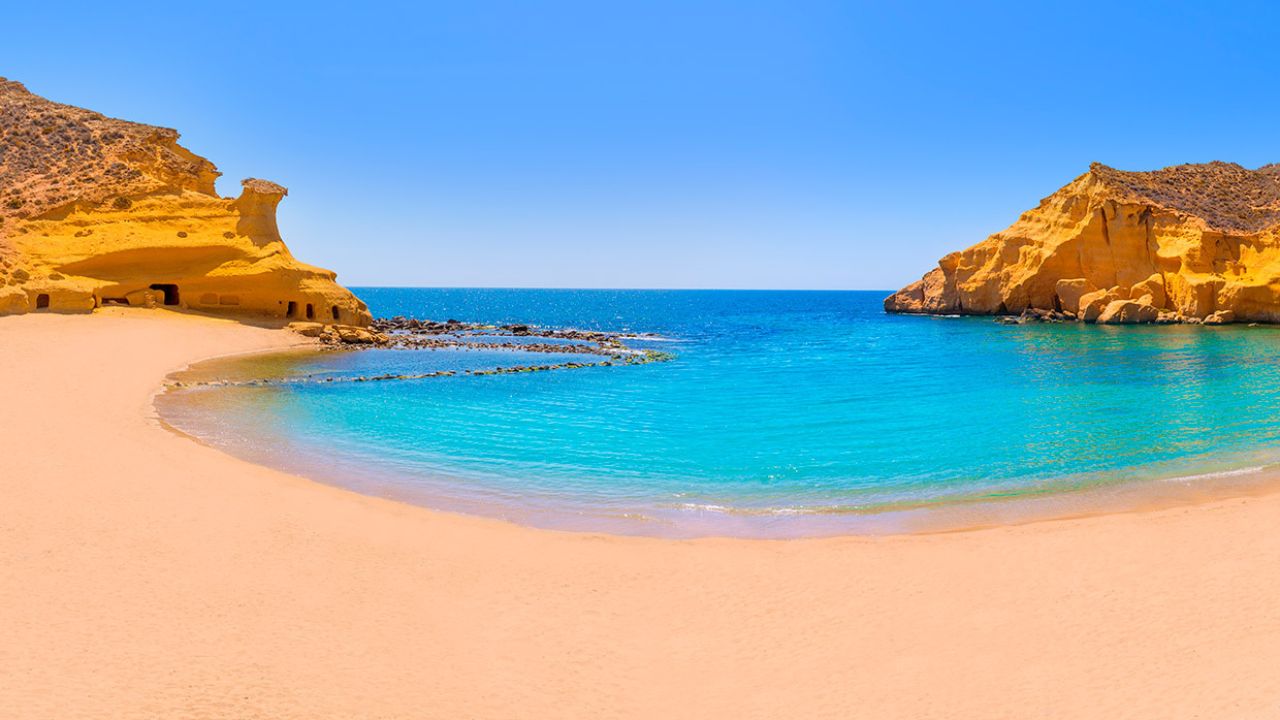 Descubre las Mejores Playas de la Costa Cálida