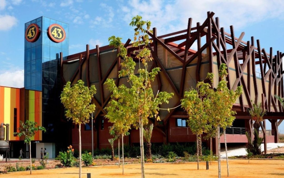 Escapada Entre Dos Mares: La Manga & Licor 43