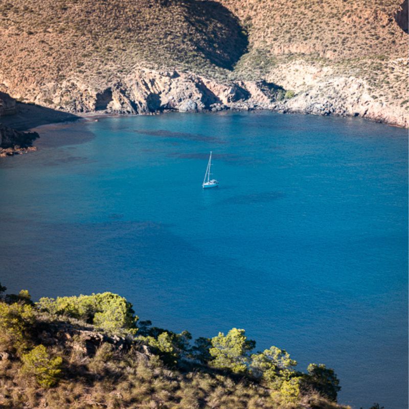 Calas bonitas en Murcia para disfrutar de la Costa Cálida